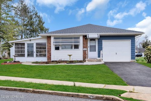 25 Gardenia Way, TOMS RIVER, NJ, 08755-4050 | Card Image