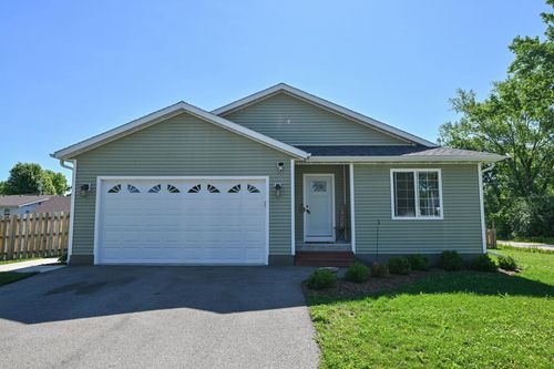 N1476 Chicago Drive, BLOOMFIELD, WI, 53128 | Card Image