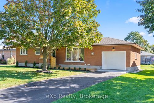 231 St George St, Mitchell, ON, N0K1N0 | Card Image