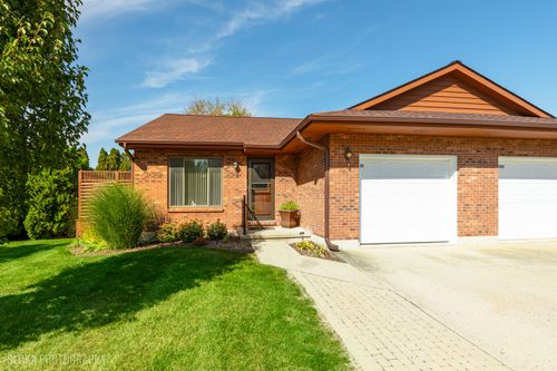 unit-501-6211 Maple St, Marengo, IL, 60152-3553 | Card Image