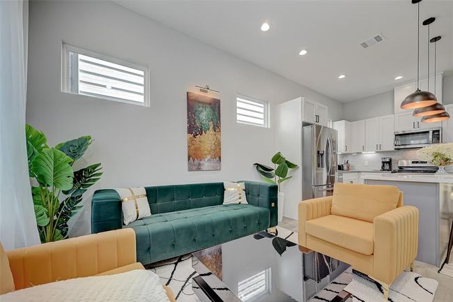 C - 2105 Sam Wilson St, House other with 3 bedrooms, 3 bathrooms and 1 parking in Houston TX | Image 10