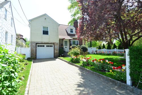 12 Yonkers Ave, Eastchester, NY, 10707-3910 | Card Image