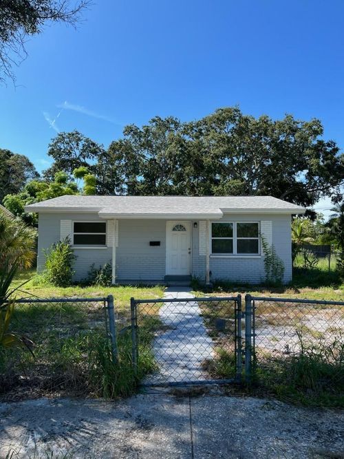 5254 1st Ave S, St Petersburg, FL, 33707-1804 | Card Image