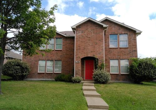 3054 Dusty Ridge Dr, Rockwall, TX, 75032-7399 | Card Image