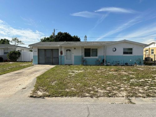 4901 Picture Ave, HOLIDAY, FL, 34690-5979 | Card Image