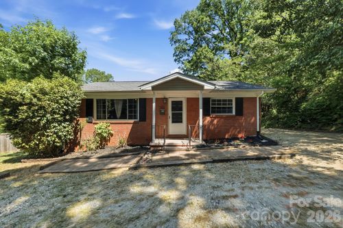 153 American Ave, Concord, NC, 28025-3265 | Card Image