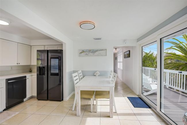 3 - 104 29 Th St, Condo with 2 bedrooms, 2 bathrooms and null parking in Holmes Beach FL | Image 11
