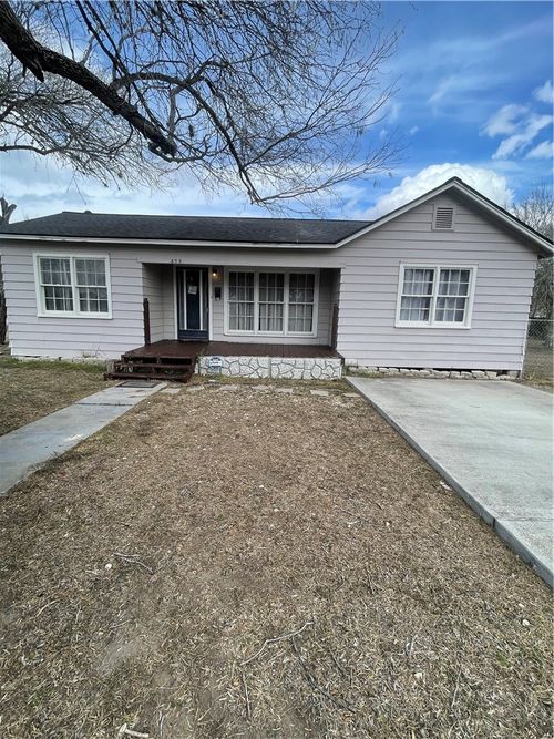 429 W 5th St, Alice, TX, 78332-4400 | Card Image