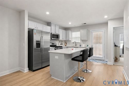 7246 Peyton Randolph Ln, New Kent, VA, 23124-2772 | Card Image