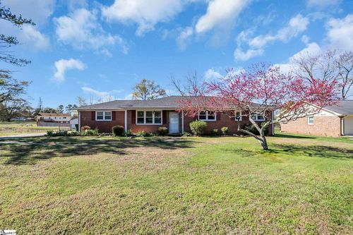 464 Bishop Dr, Mauldin, SC, 29662-2805 | Card Image