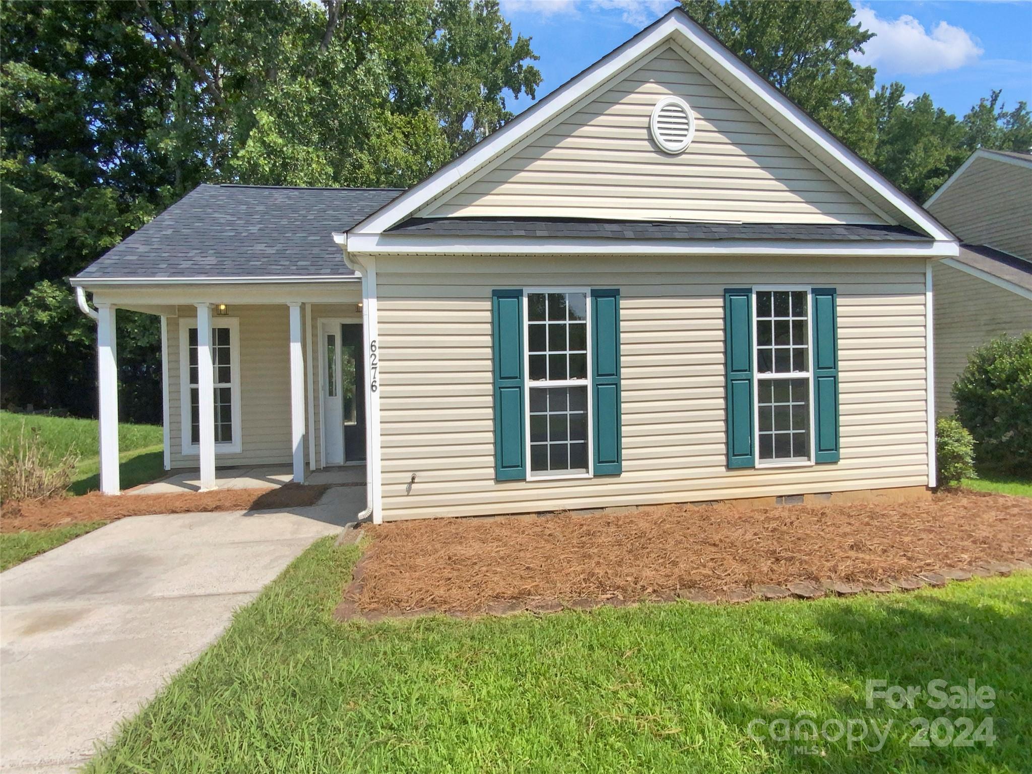 Goldenfield Dr, Charlotte, NC 28269