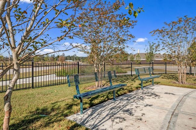 15679 Honey Cove Dr, House other with 3 bedrooms, 2 bathrooms and 2 parking in Conroe TX | Image 17
