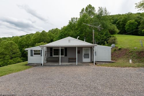 2302 Red Rock Rd, Rowlesburg, WV, 26425-9272 | Card Image