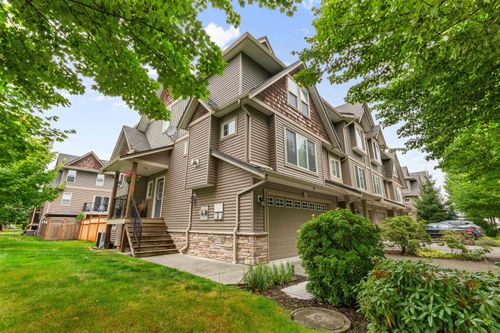 1-8825 Elm Dr, Chilliwack, BC, V2P0A5 | Card Image