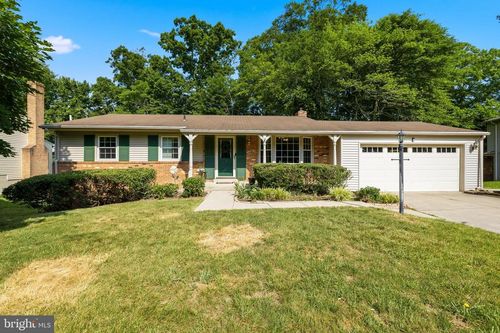 11858 Mohican Rd, WOODBRIDGE, VA, 22192-1109 | Card Image