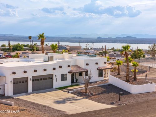 1420 Patrician Dr, Lake Havasu City, AZ, 86404-1928 | Card Image