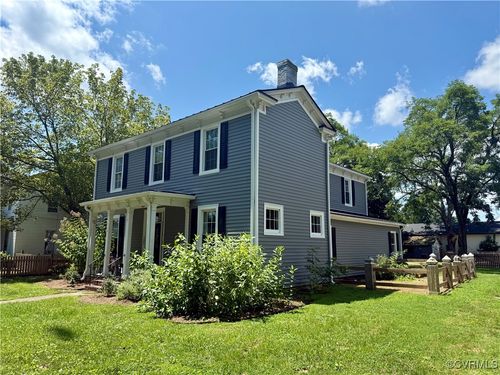 300 Virginia St, Ashland, VA, 23005-2051 | Card Image