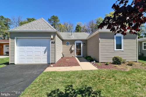 90 Baser Lane, Brick, NJ, 08724 | Card Image