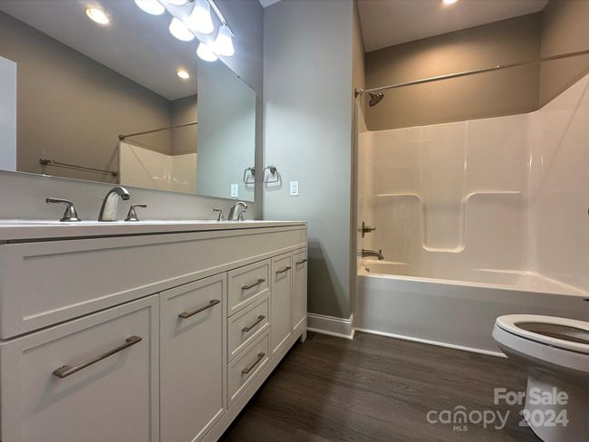 2905 Old Highway 70 Loop, House other with 3 bedrooms, 2 bathrooms and null parking in Connelly Springs NC | Image 17