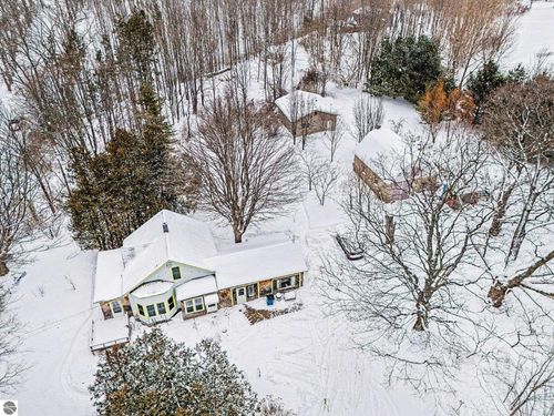 335 Bridge Street, Frankfort, MI, 49635 | Card Image