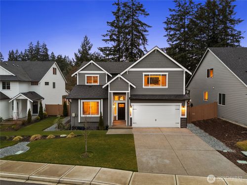 3-16716 8th Ave E, Spanaway, WA, 98387-7031 | Card Image