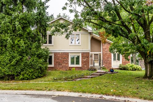 2720 Amherst St, Indianapolis, IN, 46268-1203 | Card Image