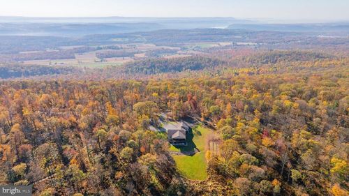 85 Deer Ridge Ln, Northumberland, PA, 17857-8421 | Card Image