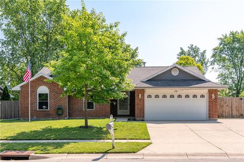 8758 Trowbridge Way, Huber Heights, OH, 45424-6463 | Card Image