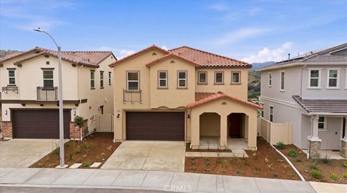 20804 Pio Pico Ct, Newhall, CA, 91321-4015 | Card Image