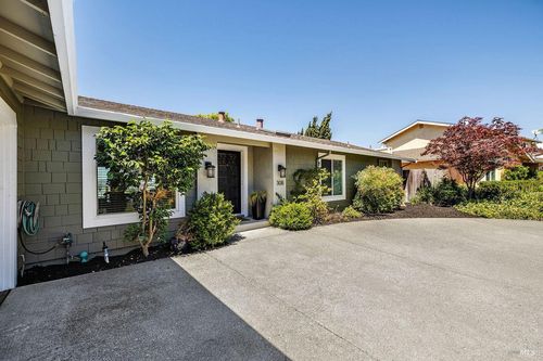 308 Panorama Ct, Benicia, CA, 94510-1500 | Card Image