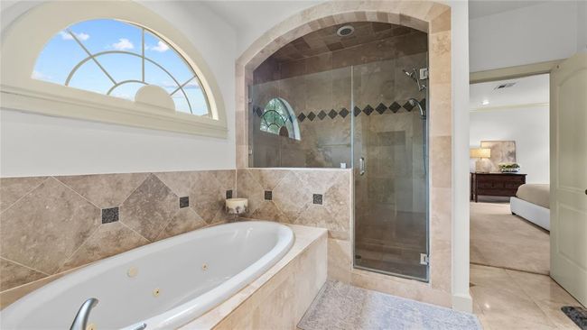 5558 Aspen St, House other with 5 bedrooms, 7 bathrooms and 3 parking in Bellaire TX | Image 21