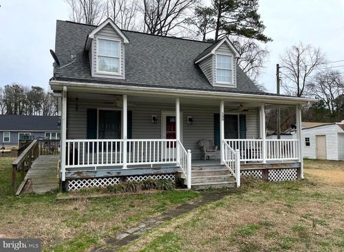 588 Wakefield Drive, COLONIAL BEACH, VA, 22443 | Card Image