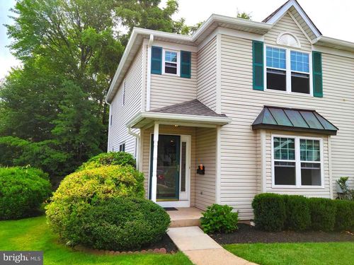 144 Yorkshire Way, HATBORO, PA, 19040-2112 | Card Image