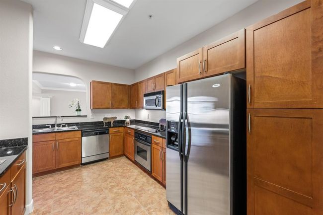 APT-445 - 2299 Lone Star Dr, Condo with 2 bedrooms, 2 bathrooms and 2 parking in Sugar Land TX | Image 26