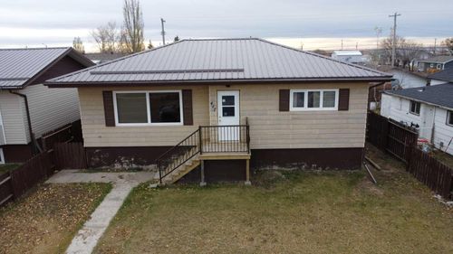 417 2 Ave W, Hanna, AB, T0J0C4 | Card Image