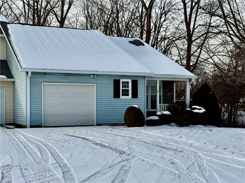 27 Pumpkin Hl, Rochester, NY, 14624-4471 | Card Image