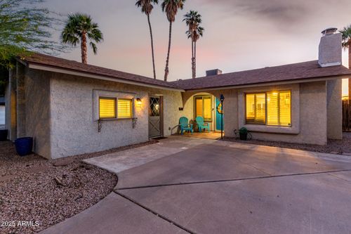 1004 S Santa Barbara, Mesa, AZ, 85202-3861 | Card Image