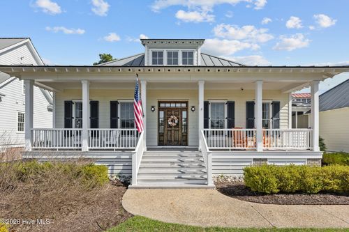 28 Eastcove Way, Oriental, NC, 28571-7517 | Card Image
