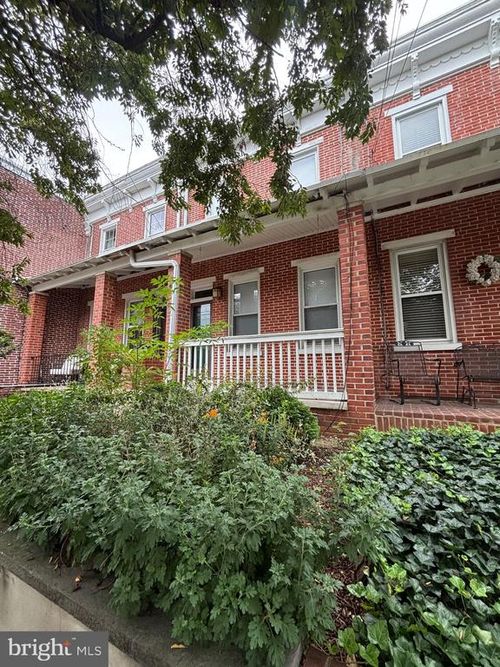 1819 W 16th St, WILMINGTON, DE, 19806-2520 | Card Image