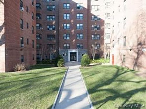 411-465 E Lincoln Ave, Mount Vernon, NY, 10552-3529 | Card Image