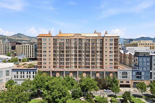 305-5 S 500 W, Salt Lake City, UT, 84101-4121 | Card Image