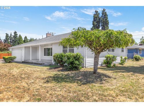 929 Darlene Ave, Springfield, OR, 97477 | Card Image