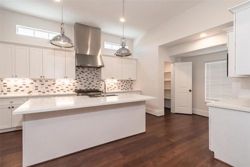 c-3821 N Braeswood Blvd, Houston, TX, 77025-3023 | Card Image