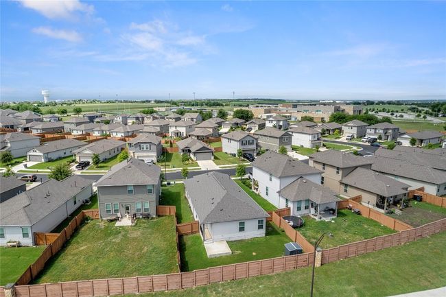521 Rearing Mare Pass, House other with 4 bedrooms, 2 bathrooms and 4 parking in Georgetown TX | Image 33