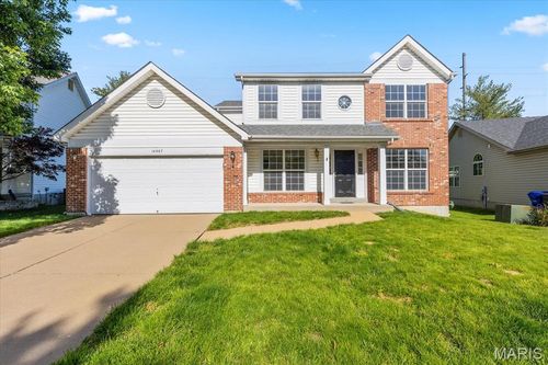 16987 Hickory Forest Lane, Wildwood, MO, 63011 | Card Image