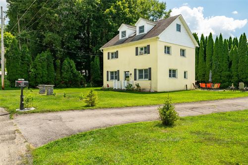 29 Palmyra Rd, Brewster, NY, 10509-5848 | Card Image