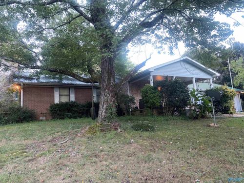 206 Dogwood Drive, Boaz, AL, 35957 | Card Image