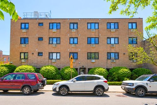 b2-6236 59th Dr, Maspeth, NY, 11378-3460 | Card Image