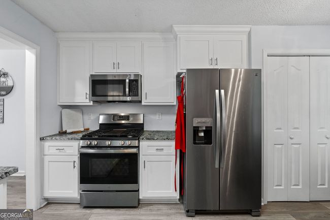 140 Braymoor Cir, House other with 4 bedrooms, 3 bathrooms and null parking in Fayetteville GA | Image 11