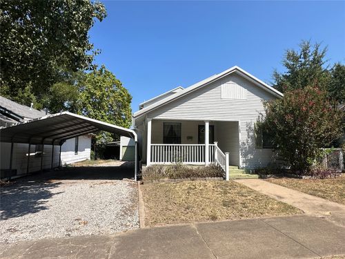 1123 E 9th St, Okmulgee, OK, 74447-5205 | Card Image